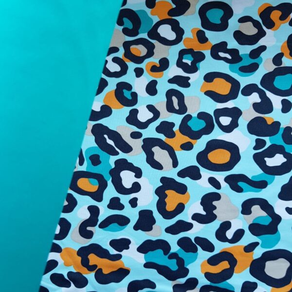 Badelycra hellblau mit Tigerprint Camouflage – Bild 4