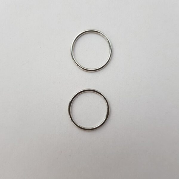 2 Stk. Ringe 16 mm, silberfarbig