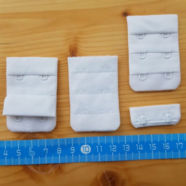 BH Verschluss, weiss, 3 x 2, ca. 3,7 cm breit – Bild 2