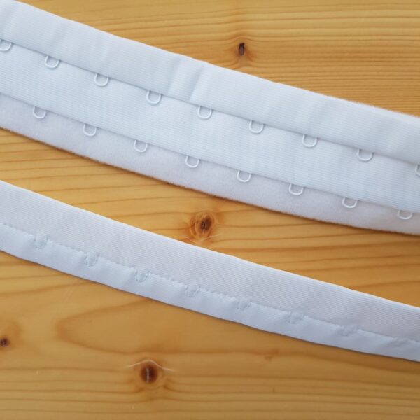 BH Verschluss, weiss, 2 x, am Meter
