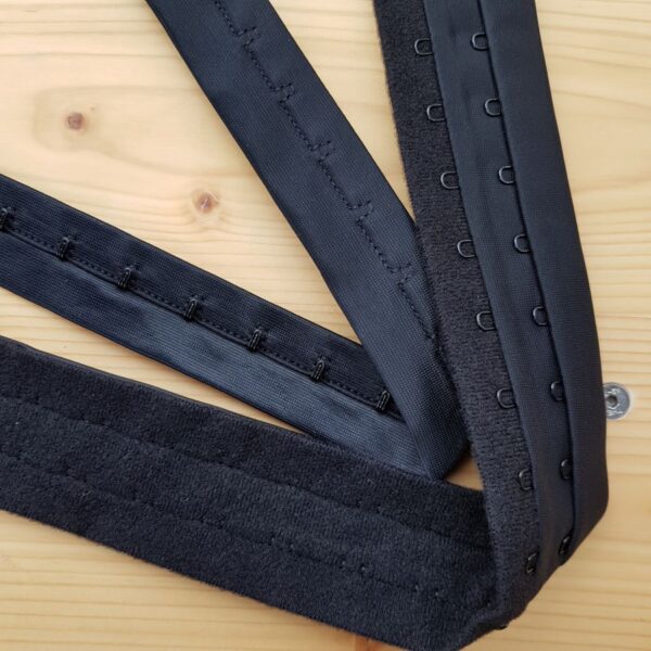 BH Verschluss, schwarz, 2 x, am Meter