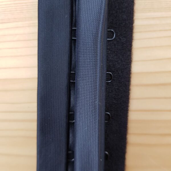 BH Verschluss, schwarz, 2 x, am Meter – Bild 3